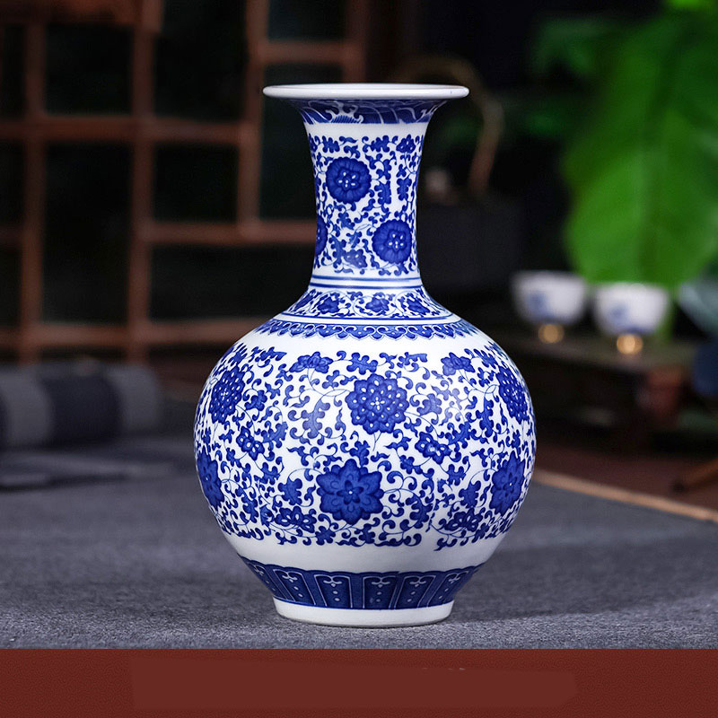 Blue and White Porcelain Ceramic Vase Flower Arrangement Jahrriesnge porcelain of vase blue and white cna0004