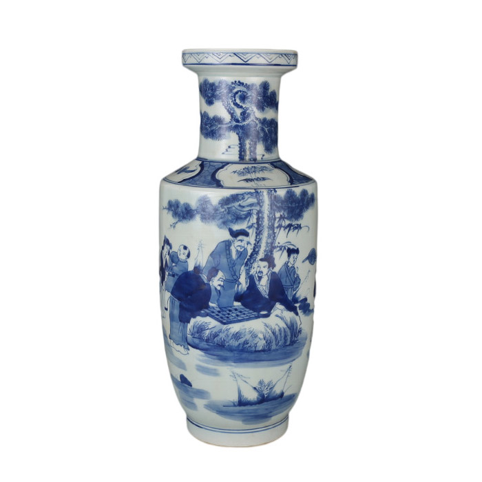 Vintage Qing dynasty Kangxi porcelain blue and white chess figure vase Jahrriesnge porcelain of white and blue vase cna0074